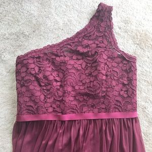David’s Bridal One Shoulder Dress size 10